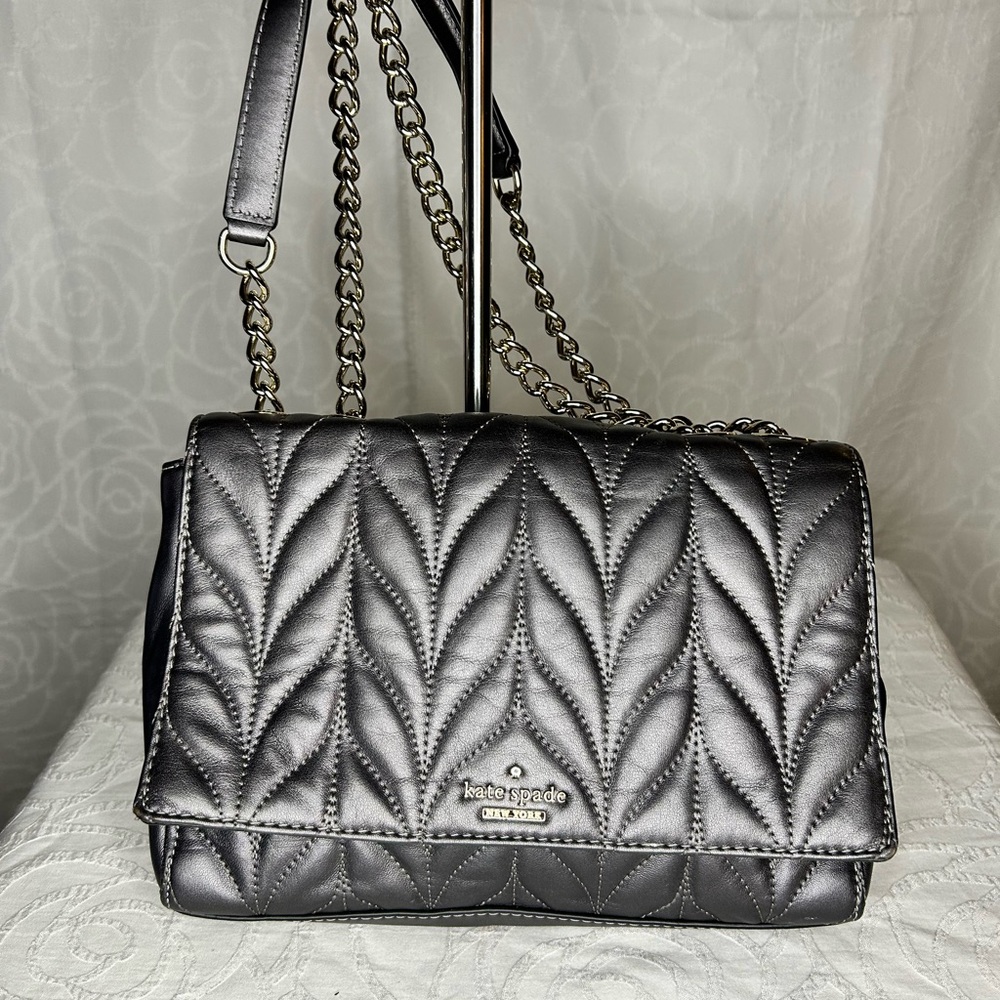NWOT Kate Spade NY Briar Lane Metallic Quilted Shoulder Bag w/ chain link strap